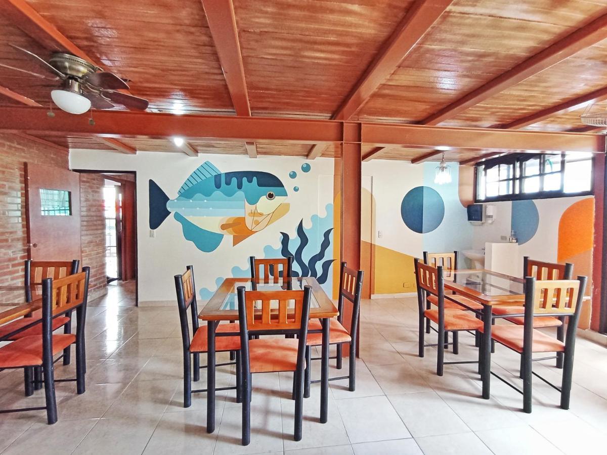 Brisas Marinas Hotel
