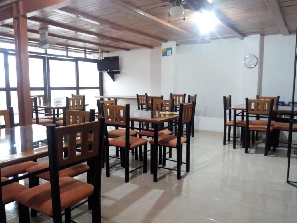 Hotel Brisas Marinas
